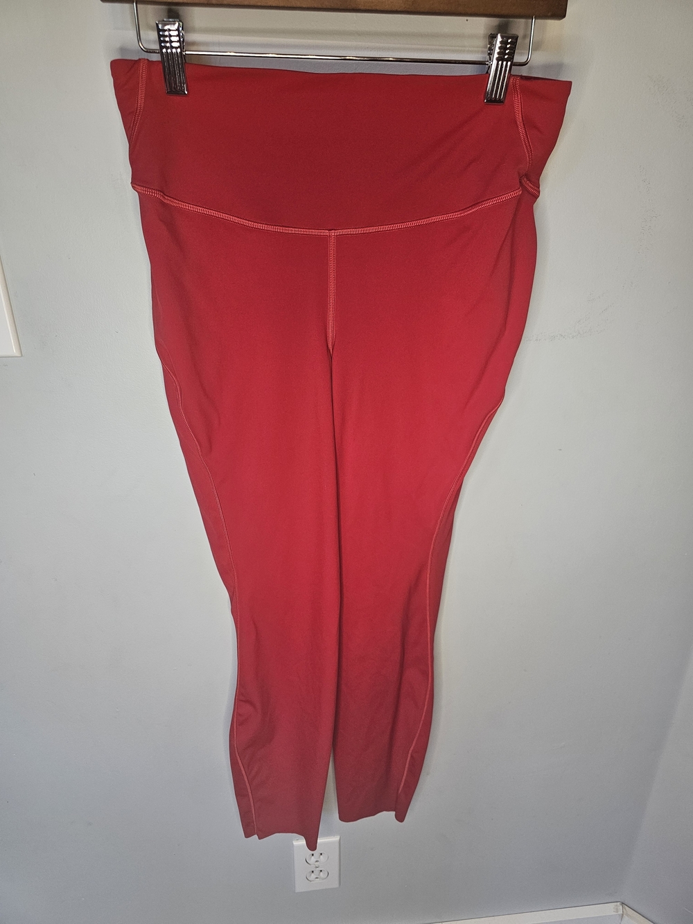 Lululemon Red High Waist Crop Leggings No Tag Measurements in Photo